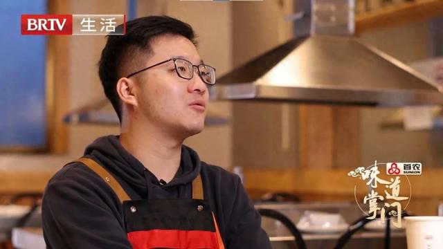 碳烤羊腿不腌制方法与步骤（味道掌门｜里嫩外酥 口齿留香碳烤羊腿）