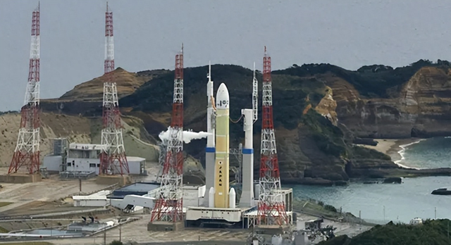 日本公开道歉，高市早苗遭遇有史以来最大危机！