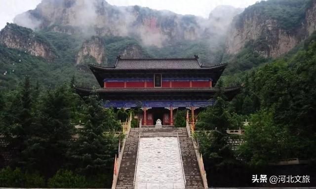 周末到河北去哪玩 | 闯进天桂山的云雾仙境，邂逅一场诗意的山与云之约