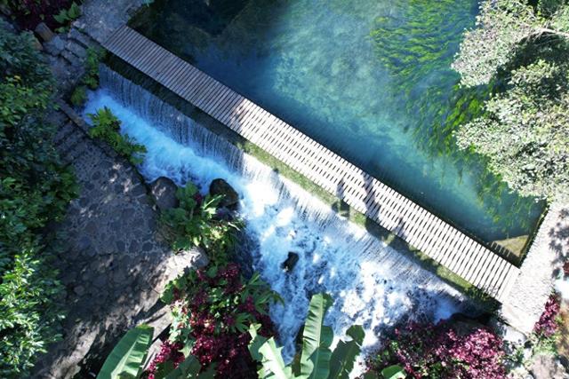 腾冲荷花镇：“温泉+”引来远方客，文旅融出新图景