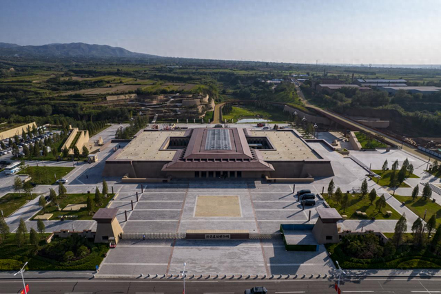 “老家”临汾的“新潮范儿”