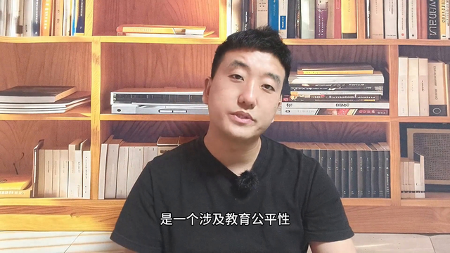 现在高考试卷全国都一样吗（高考试卷全国都一样吗）