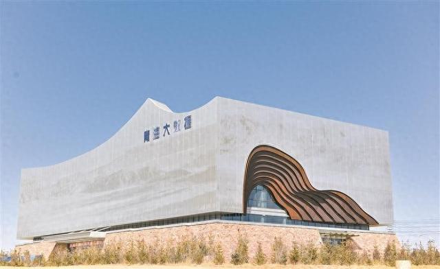 以“绿算”为笔 绘就数字经济发展新画卷