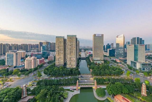 广东省的下一个“深圳”，不是东莞不是惠州，而是这座低调的城市