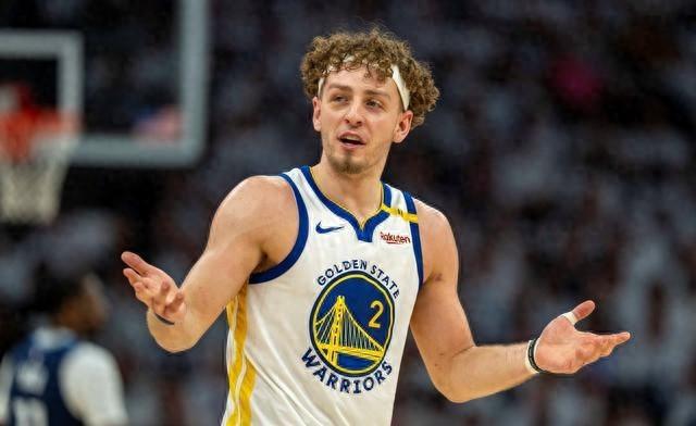 王国的勇士3无敌版（不看不知道）