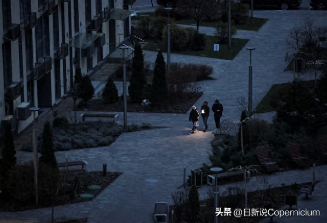 远水难解近渴，乌克兰算完账就开始发愁：40多亿的窟窿怎么补