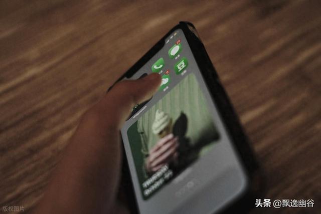 手机收藏的视频在哪里可以找到（微信收藏夹里的视频怎么保存到手机）