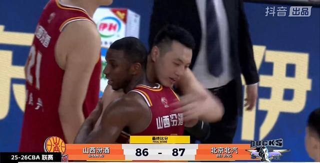 输球又输人！残阵北京复仇山西 CBA刺头连续3场吃T 球迷吐口水丢人