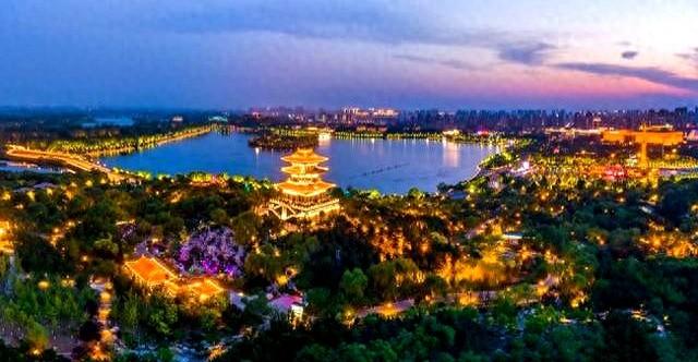 北京没想到，上海没想到，现在的唐山	，怎么突然这么火了！