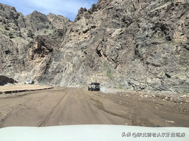 【独驾内蒙】自驾在阴山深处