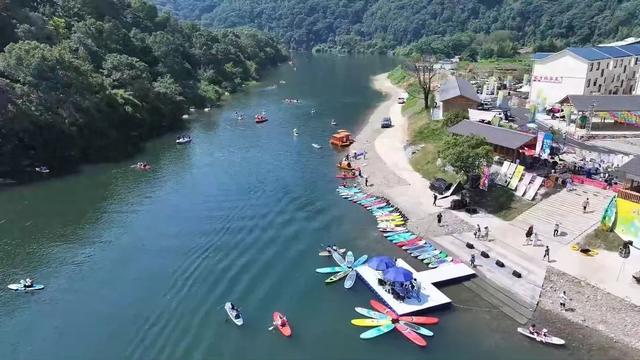 陈家畬水上运动中心：暑期水上经济火热 安全守护引客来