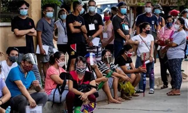 这个东南亚小国从不避孕，人口已经过亿，是全球最开放的国家