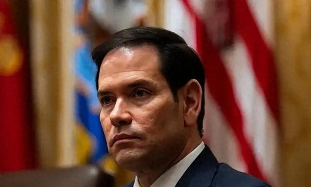 赶在美国夺岛前	，欧盟27国要联华抗美？这一次，王毅接到特殊电话