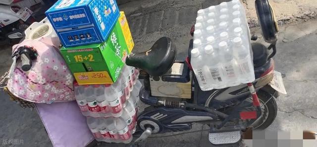 美团跑腿一单能挣多少,干一个月能挣多少？（中年人的退路实录外卖 网约车 跑腿干满一年）