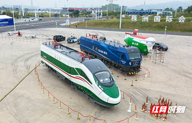 组图丨硬核科技 北斗“大国重器”集体亮相