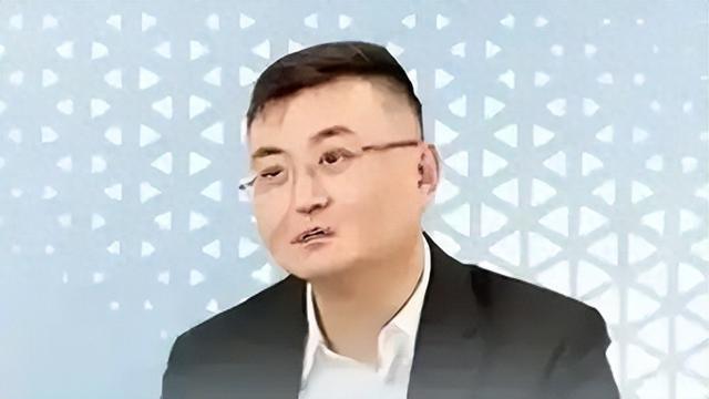 叛逃中国！年薪600万的华为高管，美国身份被扒后，更多猛料曝光