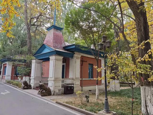 这个小小博物馆记录了伊犁的近代史 这个小小博物馆记录了伊犁的近代史