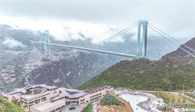 贵州：桥旅融合 从超级工程到旅游目的地