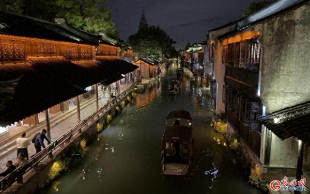 在乌镇，感受寻常巷陌里的“智慧生活”