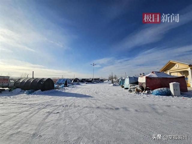 80后“叛逆夫妇”卖房买SUV全国自驾游，在零下30℃的漠河搭帐篷直播：为御寒每天烧掉20元煤炭和30元柴油