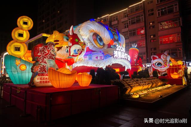 赴一场灯会，揽满岁新春温柔