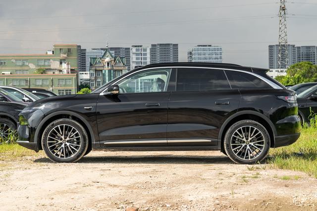 15万级新能源SUV，配置拉满还便宜	，26款零跑全新C11真香之选