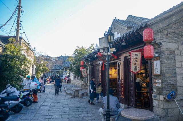 观澜丨历史街区留住居民，才能留住城市乡愁