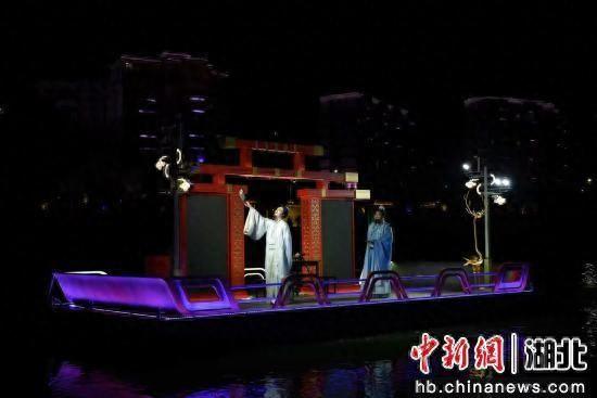 湖北随州“云湖夜澜”夜游启航 光影演绎千年文化