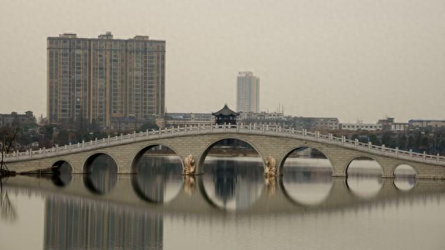 走进中国1500个县之华容县：华容道暗藏春秋，洞庭湖畔见烟火