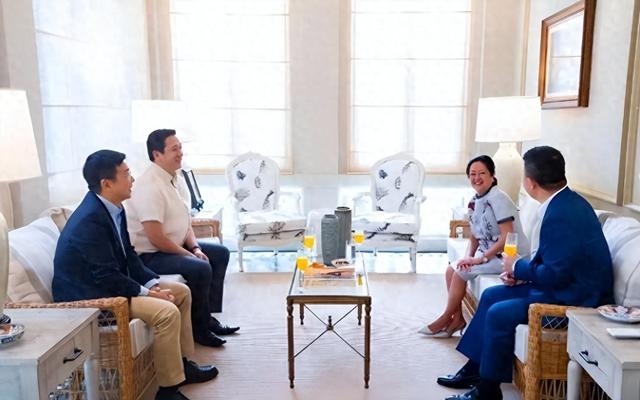 菲律宾主动给中方发邀请，不到72小时通告全球：双方联手做成大事