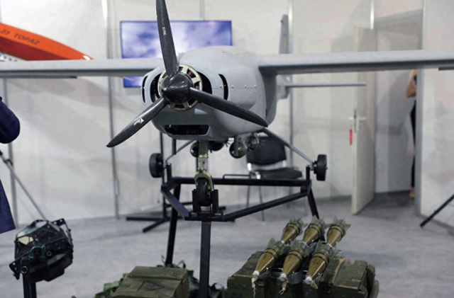 爆！泽连斯基最后通牒：缺5千亿，否则无人机停产！欧洲沉默？