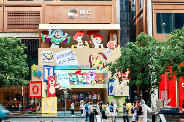 外滩隐藏打卡地！解锁夏日欢乐图鉴