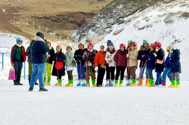 曲靖会泽大海草山滑雪场实力出圈