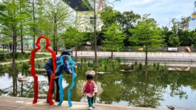 秋日去哪漫步打卡？上海发布首批13条生境花园Citywalk路线