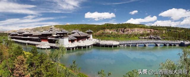 关于云冈石窟景区第18窟暂停开放公告