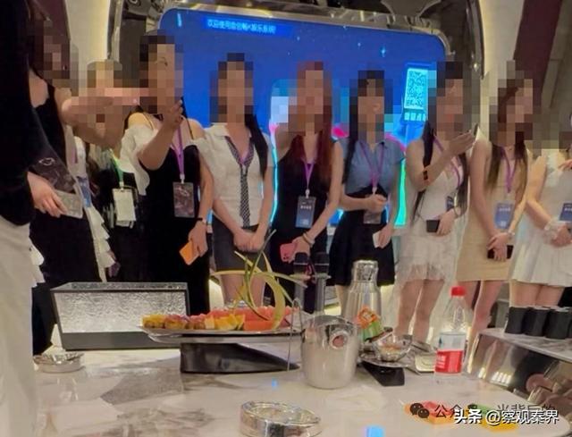 网友爆料西安龙腾星耀KTV涉嫌有偿陪侍搞“擦边球”