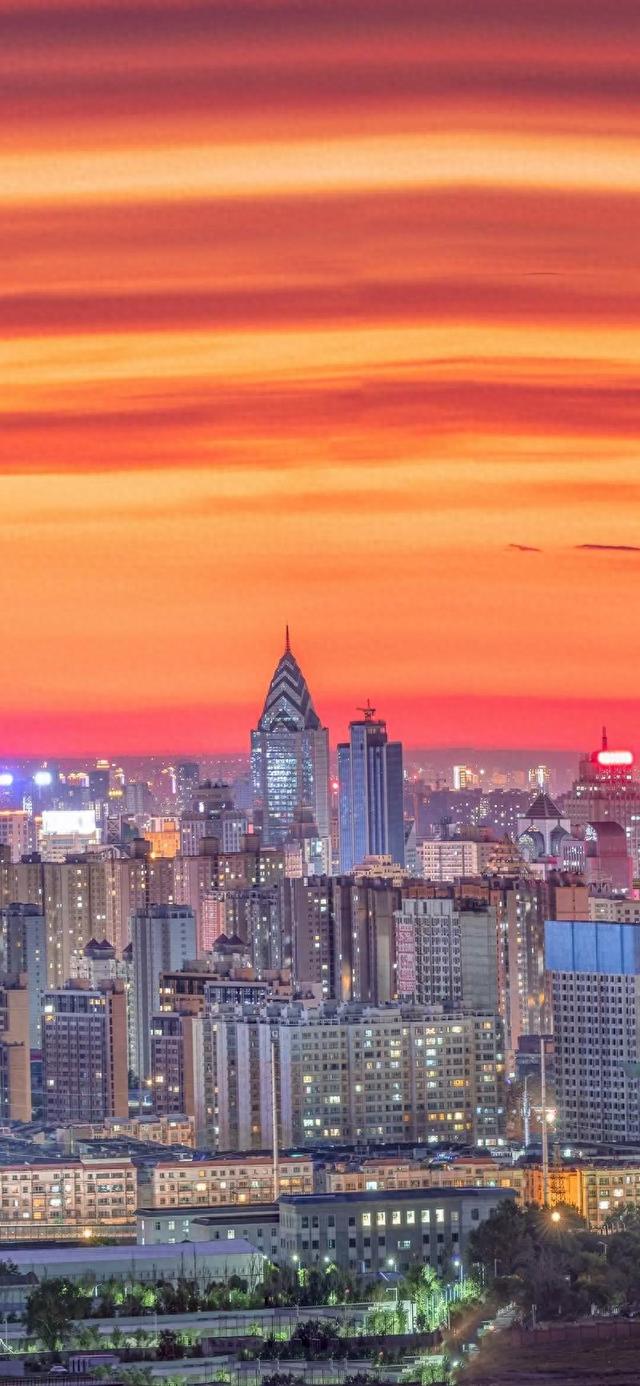 你一定不知道乌鲁木齐——你未必见过凌晨三点的烤馕坑！