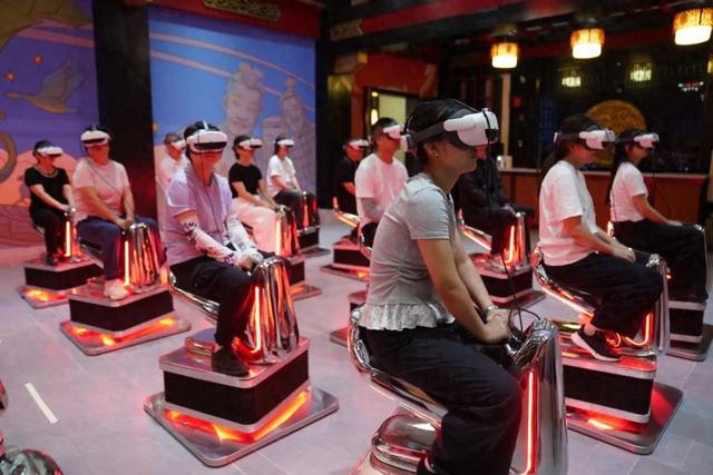 文旅发展直击一线丨《兵马俑奇妙夜》XR体验剧在临潼区上映
