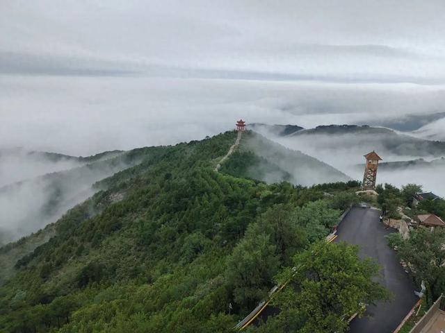长治！雨后老顶山，云海翻涌！