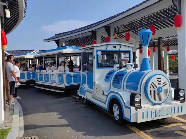 玉环景区小火车，门口直达！
