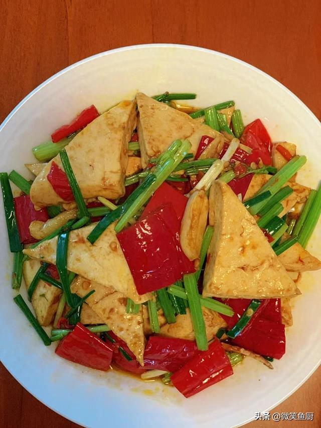 “甲流”中招越来越多，建议：少吃萝卜白菜，多吃4样，增强免疫