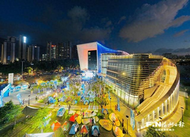 “书”适奇妙夜活动亮相福州市少年儿童图书馆