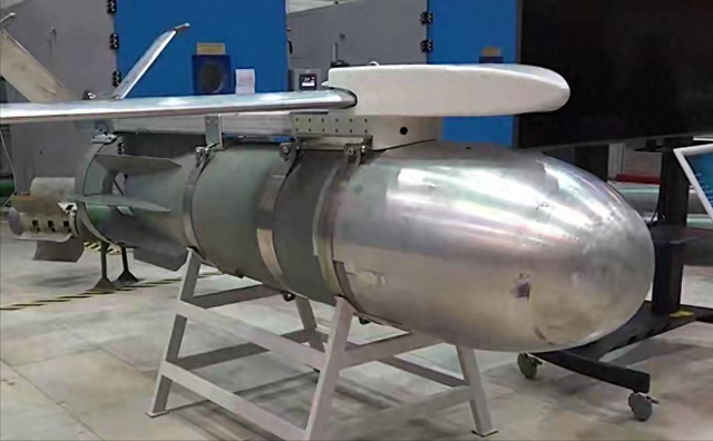 俄军杀疯了：用3吨炸弹给乌指挥所洗地，50名军官瞬间化为齑粉