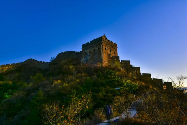 夜幕下的金山岭长城！