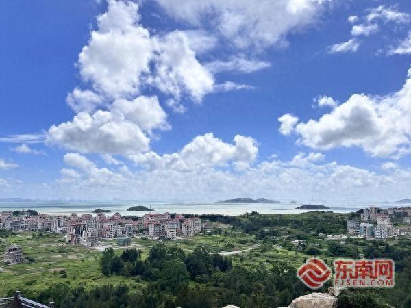 览海登山观古榕 莆田美澜村一村观三景
