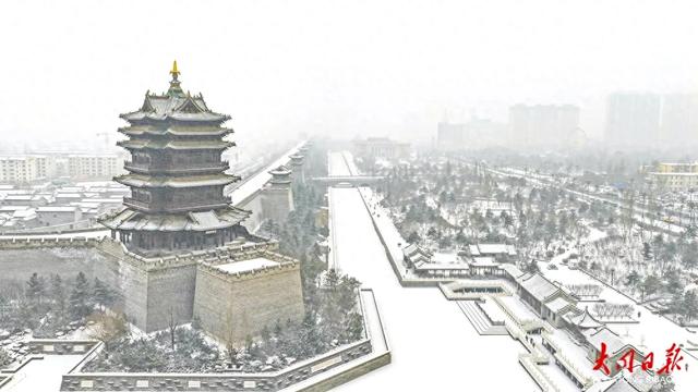 雪落平城！一场“认真的初雪”，给大同裹上冬日白纱～