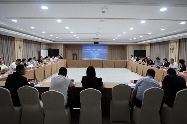 石家庄市“科技人才赋能县域特色产业提升”调研暨河北工业大学元熙讲堂（晋州站）成功举办
