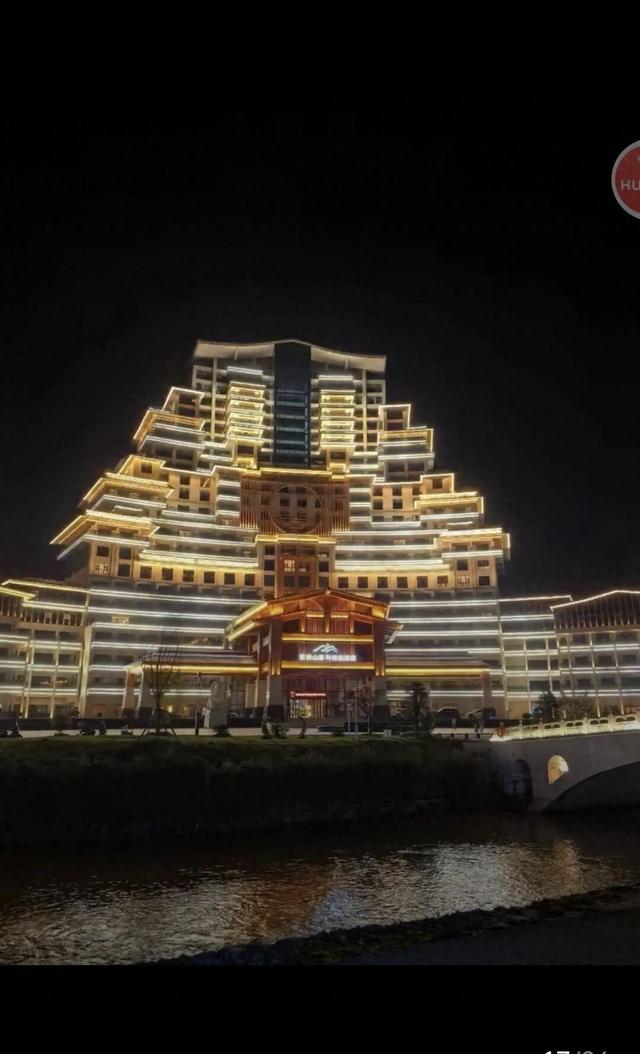 贵州“天下第一水司楼”已变身酒店 “国庆预计满房”
