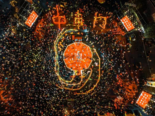 铜仁跨年盛宴来袭！中南门之夜·燃情跨年year！2026元旦系列文化活动即将开启！！！