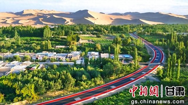 绿满陇原·奇迹三北 | 敦煌绘生态新卷现“城景相融”